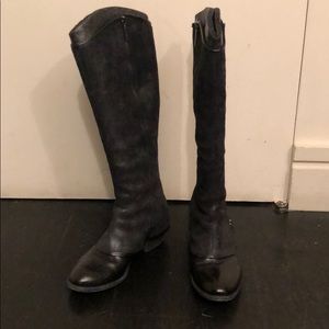 Donald Pliner boots